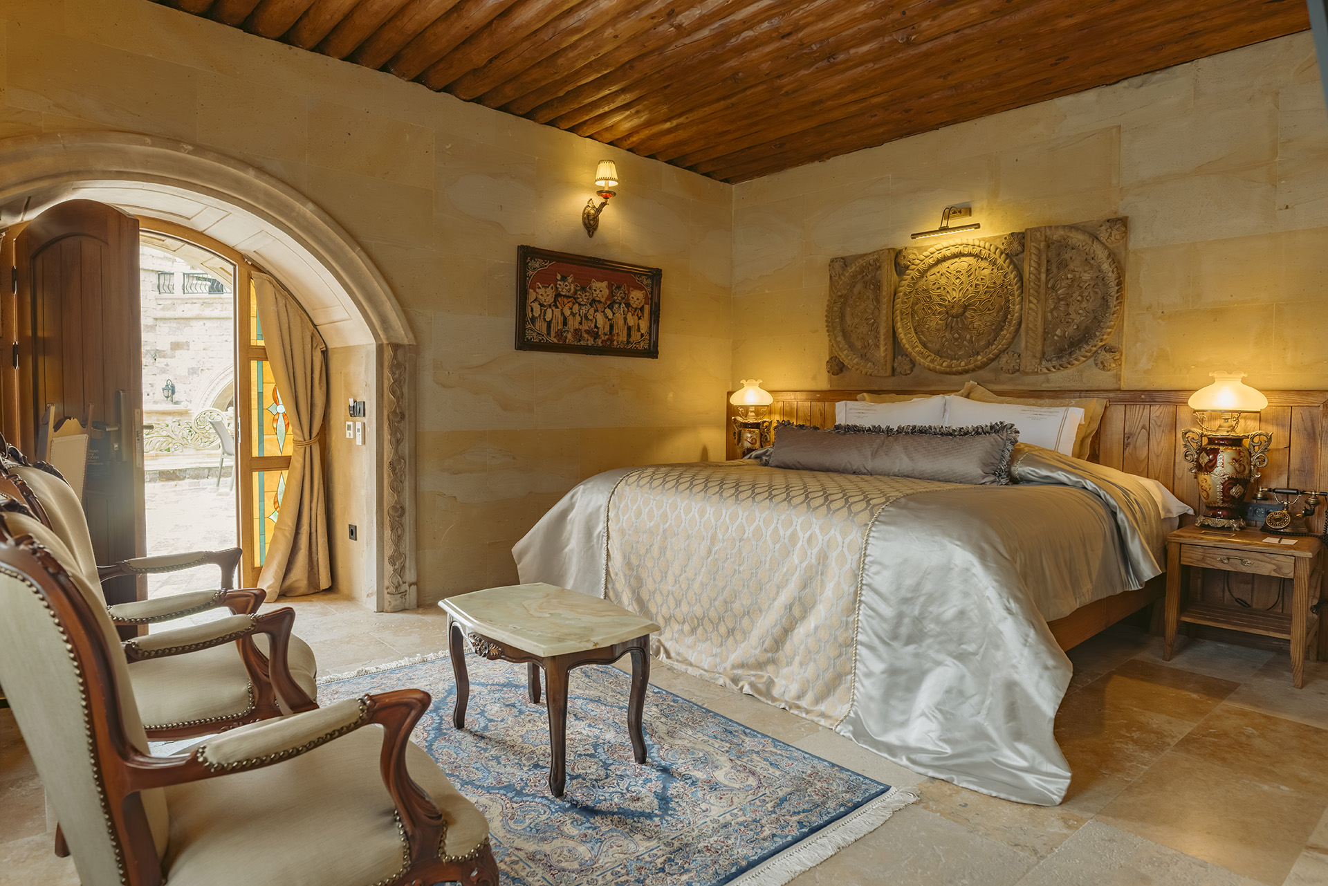 Deluxe Suite