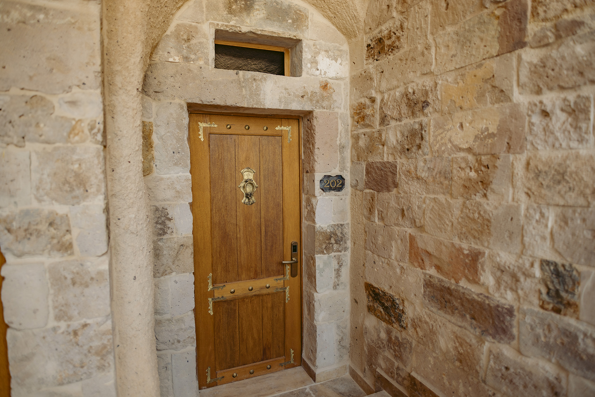 Royal Cave Suite