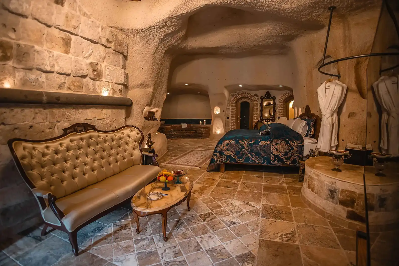 Senior Cave Suite Interior